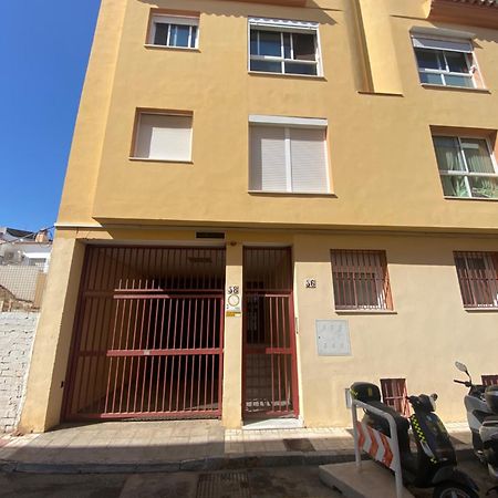 Torremolinos Centro - Beautiful , Newly Renovated 2 Bedroom Apartment Eksteriør billede