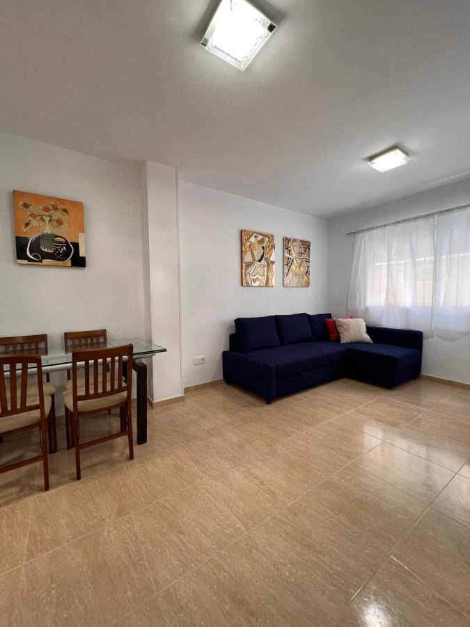 Torremolinos Centro - Beautiful , Newly Renovated 2 Bedroom Apartment Eksteriør billede