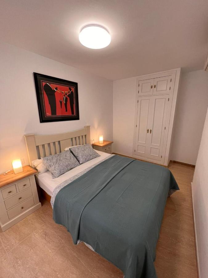 Torremolinos Centro - Beautiful , Newly Renovated 2 Bedroom Apartment Eksteriør billede